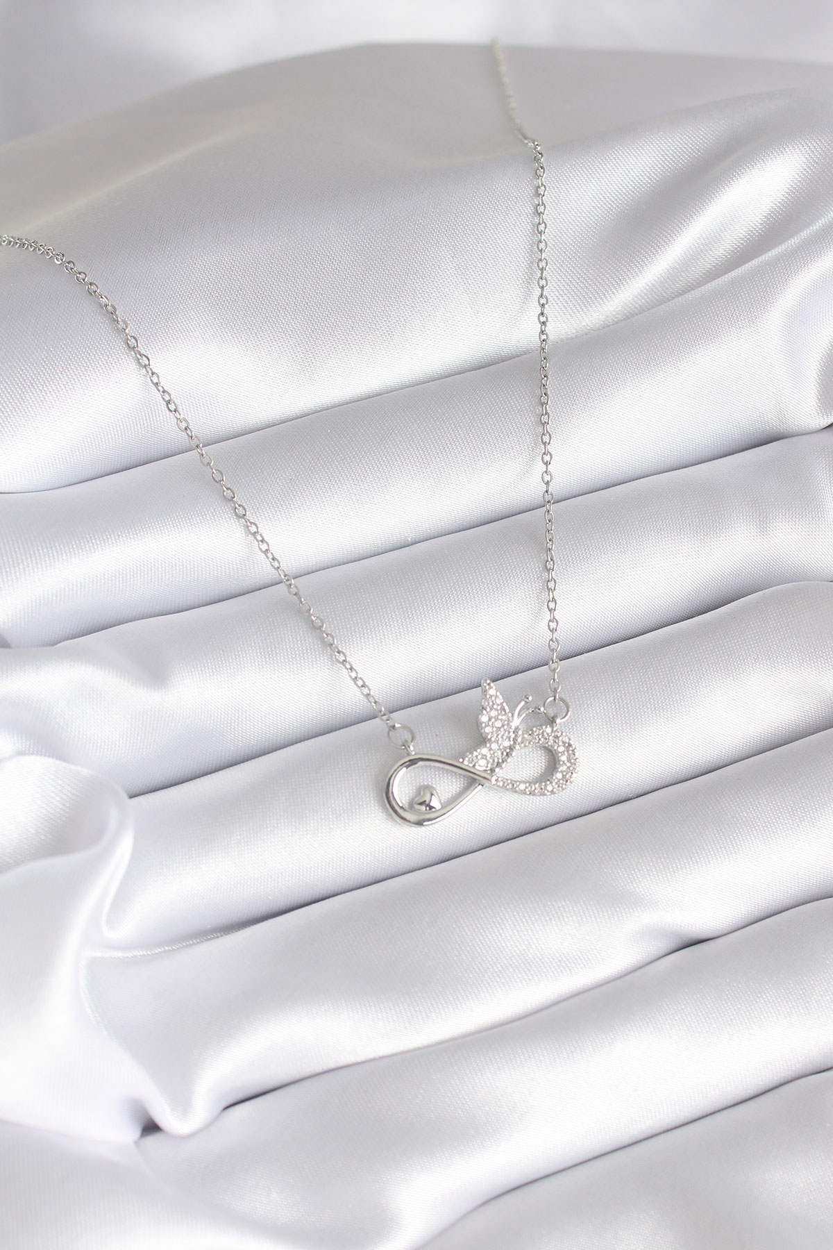 316L Çelik Gümüş Renk Zirkon Taşlı Sonsuzluk Model Kelebek Detay Kadın Kolye - Görsel 2