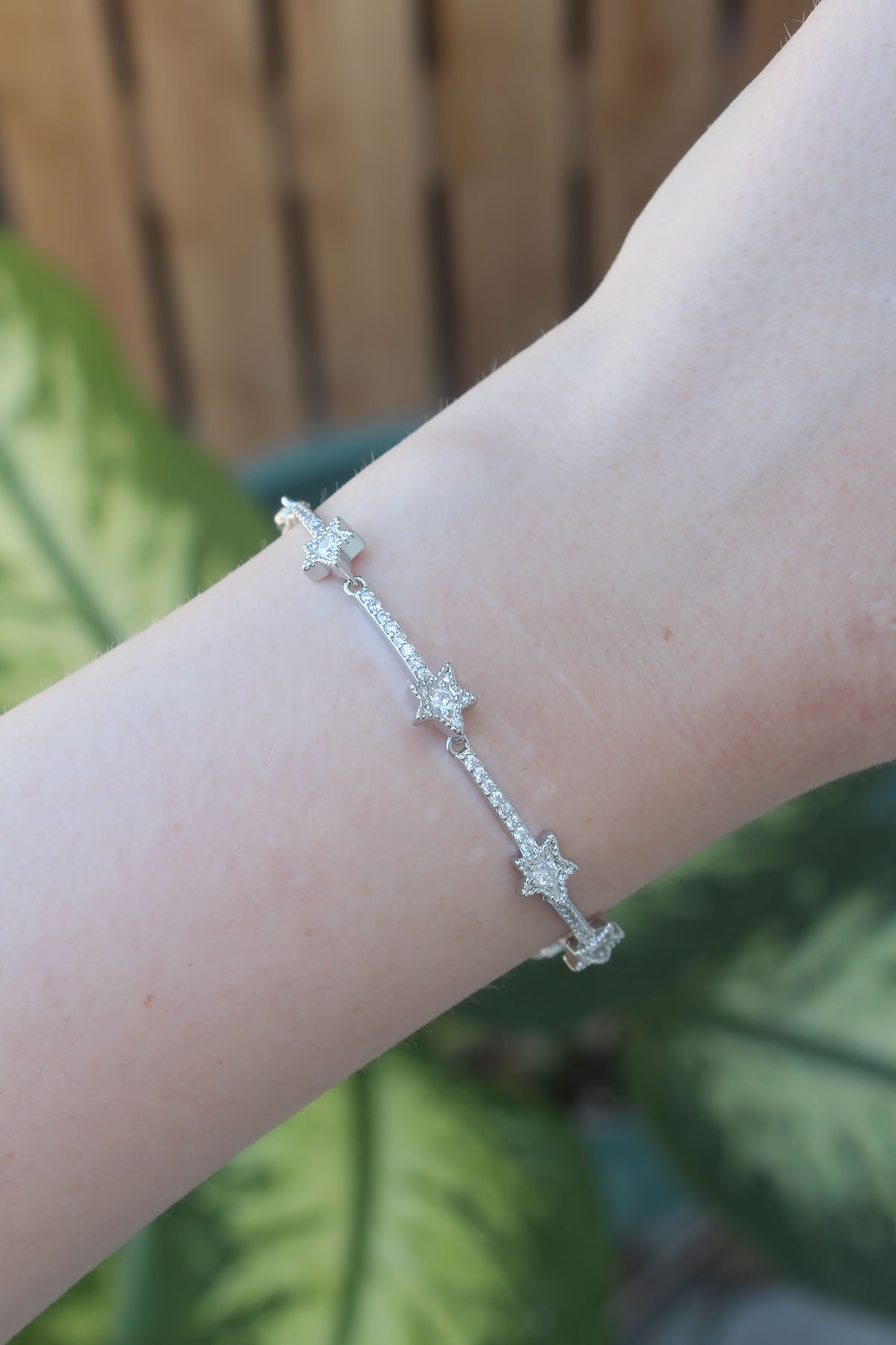 Vip Seri Pirinç Zirkon Taşlı Gümüş Renk Halley Model Bileklik - Görsel 2